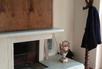 Mary Home 2 a pochi passi dalla Reggia di Caserta has Balcony rooms