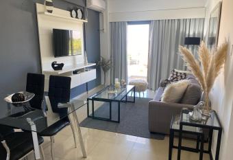 Patio San Ignacio II allows 18 year olds to book a room