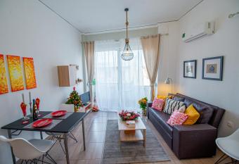 Ariadni Sea View Apartment allows 18 year olds to book a room