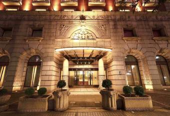 Hamp Court Palace Taipei has Balcony rooms