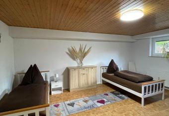 Ferienwohnung Juco allows 18 year olds to book a room