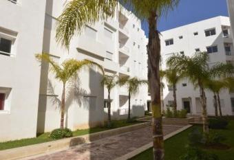 BOUZNIKA Ddd has Balcony rooms