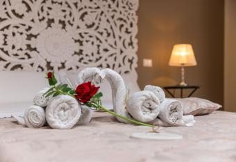 AGORA  Castelnuovo della Daunia has Balcony rooms