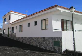 La Palma Hostel by Pension Central has Balcony rooms