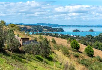 The Terraces - Papa Yurt has Balcony rooms