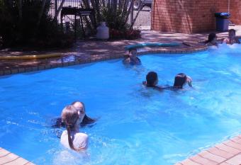Moore Park Beach Inn has Balcony rooms
