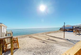 Isle Be Back has Balcony rooms