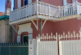 Villa Yollande has Balcony rooms