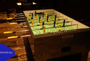 Royal Retreat - 7BHK Luxury Villa by Royal Villa Lonavla has Balcony rooms