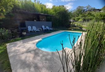 PIEDRALAGO CABA  AS Y TURISMO has Balcony rooms