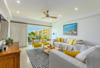 Feel at home in this perfect 2 BDR with THE VIEW has Balcony rooms