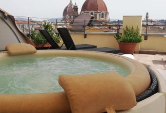 Hotel Machiavelli Palace has Balcony rooms