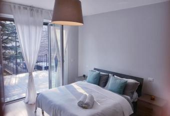 Michelangelo Apartments has Balcony rooms