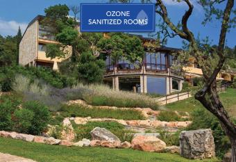 Poiano Garda Resort Hotel has Balcony rooms