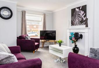 Mill Charm has Balcony rooms