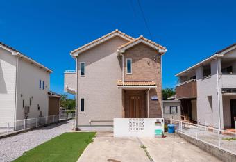 Chura Palace allows 18 year olds to book a room