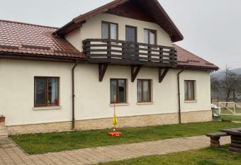 Casa Britonia has Balcony rooms