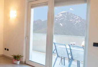 Attico Bella Vista has Balcony rooms