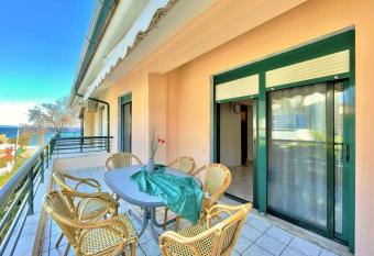 Sue  o Home has Balcony rooms