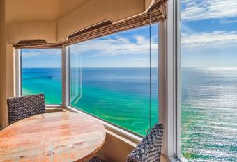 Tidewater2808 has Balcony rooms