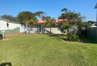 MOWB5 - Blue Haze allows 18 year olds to book a room