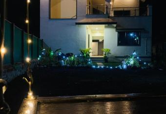 Bliss Villa 6Bhk Alibaug 1 Min Walking Distance To Kihim Beach has Balcony rooms