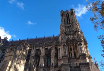 Reims Hyper-Centre Petit Appartement id  al allows 18 year olds to book a room