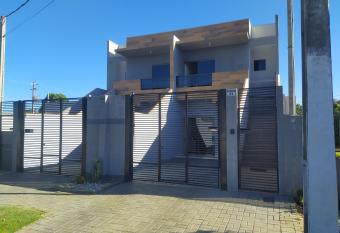 Casa Pr  x Argentina, Cataratas, Aeroporto, Shopping Catua   allows 18 year olds to book a room