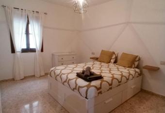 Estupendo piso en Junquera Sierra de las Nieves has Balcony rooms