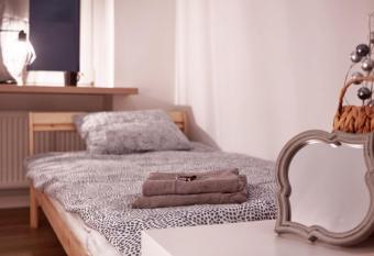 Calm and quiet apartments in Szczecin allows 18 year olds to book a room