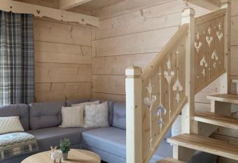 Pod Brzegiem - Domki g  ralskie has Balcony rooms