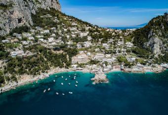 Hotel Weber Ambassador has Balcony rooms