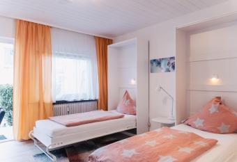 Apartment-EG-03 has Balcony rooms