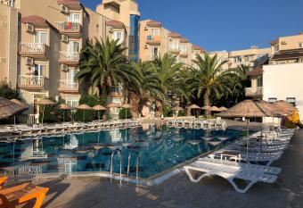 AFYTOS   REN PARK MTK has Balcony rooms