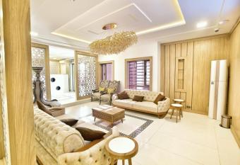 Musada Luxury Hotels and Suites has Balcony rooms