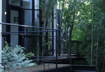 Ojal   Suites allows 18 year olds to book a room