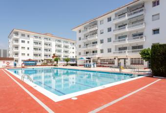 Apt 200 meters from the beach id has Balcony rooms