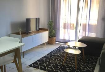 Nikoletta s Home 2 has Balcony rooms