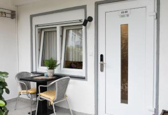 Apartment-EG-09 has Balcony rooms