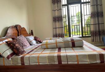 Virunga Homestays allows 18 year olds to book a room