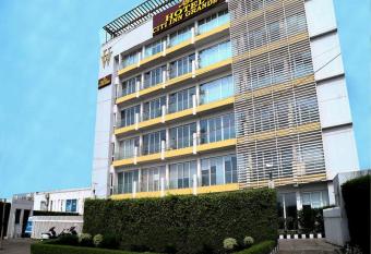 HOTEL CITI INN GRANDE has Balcony rooms