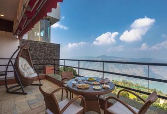 SaffronStays Aurelia, Panchgani - Balinese villa with breathtaking valley views has Balcony rooms