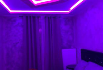 Nid d Amour allows 18 year olds to book a room