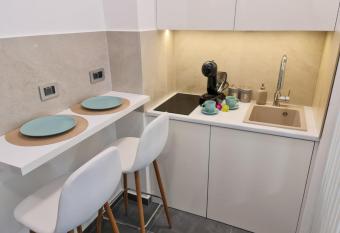 Lumia Spa allows 18 year olds to book a room