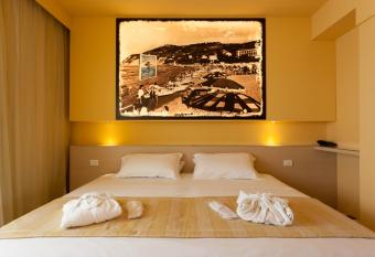 Hotel Resort Marinella has Balcony rooms