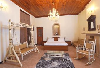 The Edgeworth allows 18 year olds to book a room