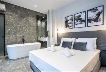 The Asprogeraka - self check-in rooms has Balcony rooms