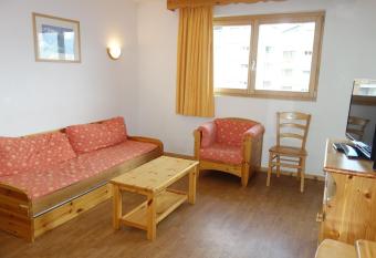 Pracondu RENOVE OUTDOOR & FUN Appartement Sup  rieur 1 chambre 6 personnes has Balcony rooms