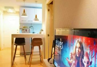 The Escape Pad 8 has Balcony rooms