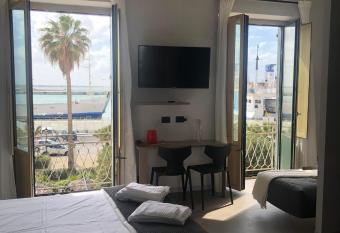 Drepanon, Prospettive sul Mediterraneo Charme B&B has Balcony rooms